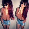 /album/diferentes-estilos-/camisa-de-ante-y-shorts-jpg/